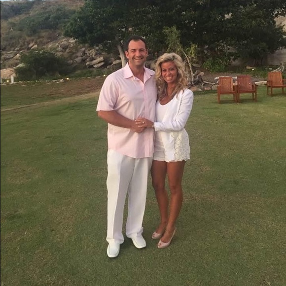 Alice and Olivia Blazer and Short Set - Picture 4 of 13